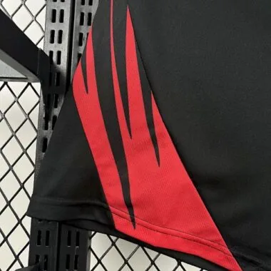Calções do equipamento de jogo fora de casa do Flamengo 25-26 de futebol