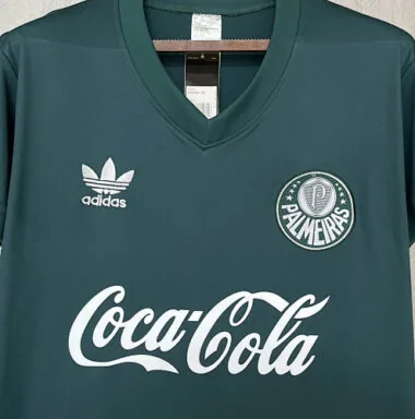 Equipamento retro de futebol do Palmeiras (jogo em casa) de 1980