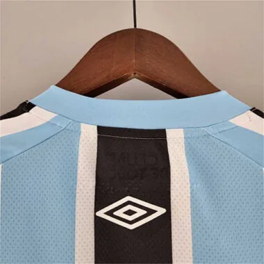 22-23 Gremio home