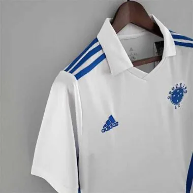 22-23 Cruzeiro away