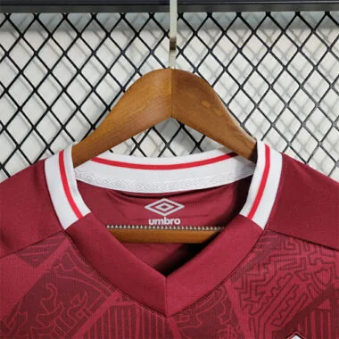 23-24 Fluminense third away