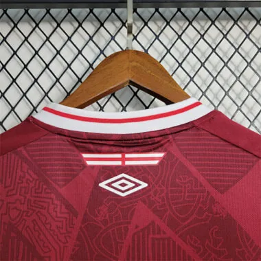 23-24 Fluminense third away