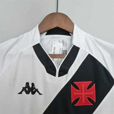 22-23 Vasco da Gama away