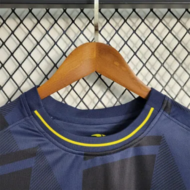 Fato de treino do Al-Nassr da Arábia Saudita, 22-23