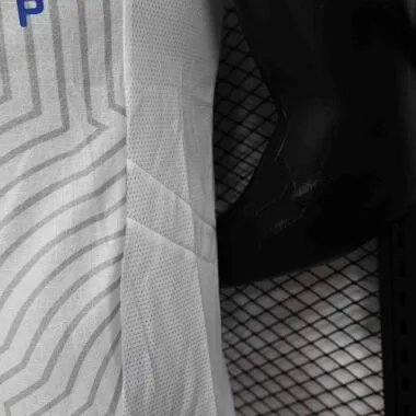 Maglia da trasferta dell'Al-Hilal Saudi, versione giocatore, 24-25, abbigliamento sportivo