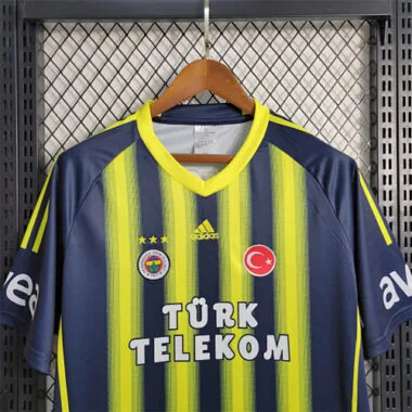 13-14 Fenerbahçe (en casa)