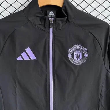 26-27 Manchester United Black Windbreaker Jackets Kit Soccer T-Shirt