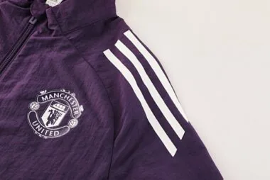 25-26 Manchester United purple windbreaker Soccer T-Shirt