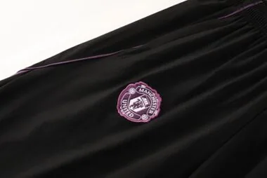 25-26 Manchester United purple windbreaker Soccer T-Shirt