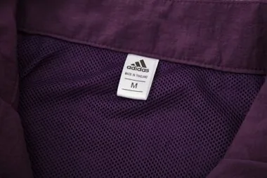 25-26 Manchester United purple windbreaker Soccer T-Shirt