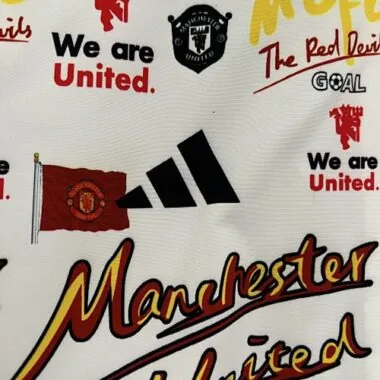 23-24 Manchester United Reversible Windbreaker Black&White Double-Sides Jacket Best Jerseys