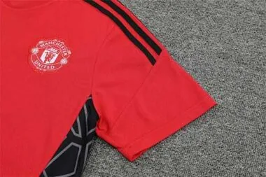 22-23 Manchester United Training Suit Short Sleeve Kit Red