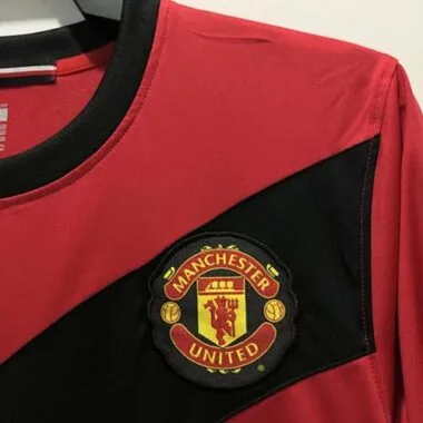 09-10 Manchester United, maglia da casa a maniche lunghe