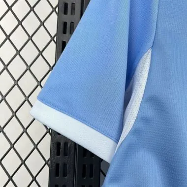 Fußball-T-Shirt im blauen Heimtrikot von Manchester City (Saison 26–27)