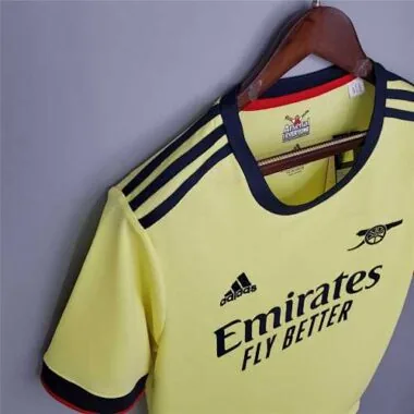 21-22 Arsenal away