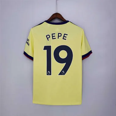 21-22 Arsenal away