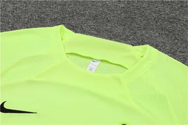 22-23 Tottenham Hotspur training kit green