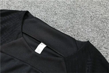 22-23 Tottenham Hotspur training kit black