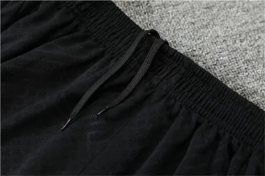 22-23 Tottenham Hotspur training kit black