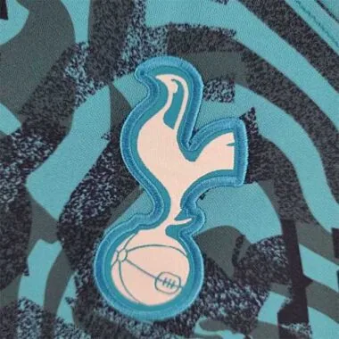 22-23 Tottenham Hotspur third away