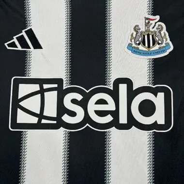 25-26 Newcastle Home Long Sleeves Kit Soccer T-Shirt