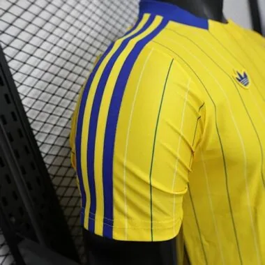 25-26 Leeds United Casual Kit Player Version Soccer T-Shirt