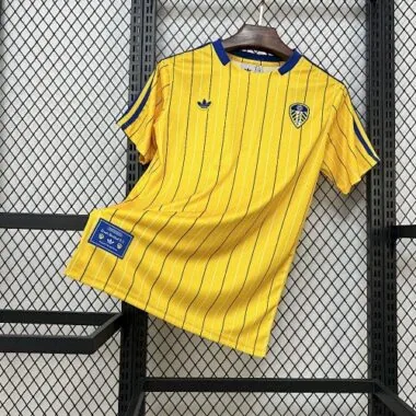 25-26 Leeds United Special Edition Kit Soccer T-Shirt AAAAJersey Supply Yupoo