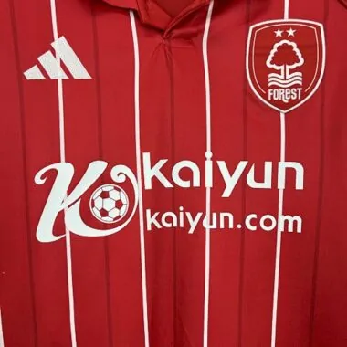 25-26 Nottingham Forest Home Kit Soccer
