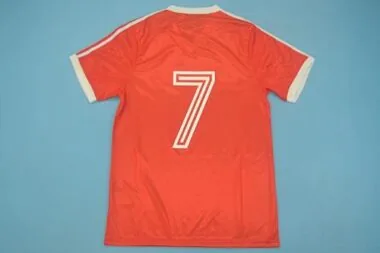 1979 Nottingham Forest thuiswedstrijd rood