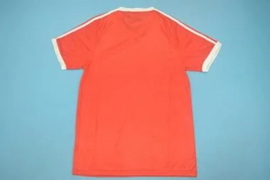 1979 Nottingham Forest thuiswedstrijd rood