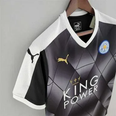 15-16 Uitwedstrijd tegen Leicester City