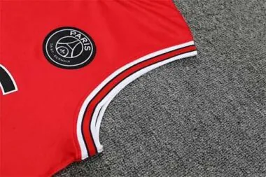 22-23 PSG Trainingsanzug-Set mit Weste, rot