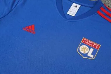 22-23 Completo da allenamento del Lione, maniche corte, blu