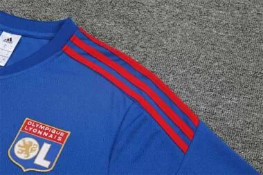 22-23 Completo da allenamento del Lione, maniche corte, blu