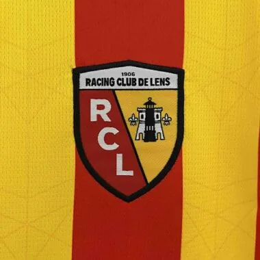 Equipación de fútbol para local de Lens, temporada 24-25