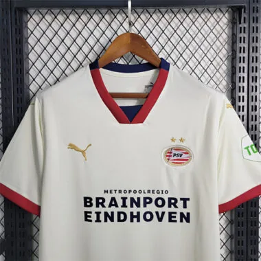 23-24 PSV Eindhoven (fora de casa)