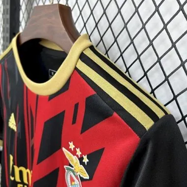 Camisola de futebol do Benfica, Edição Especial 25-26