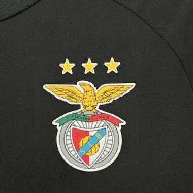 25-26 Benfica zwart trainingsshirt – voetbalkleding