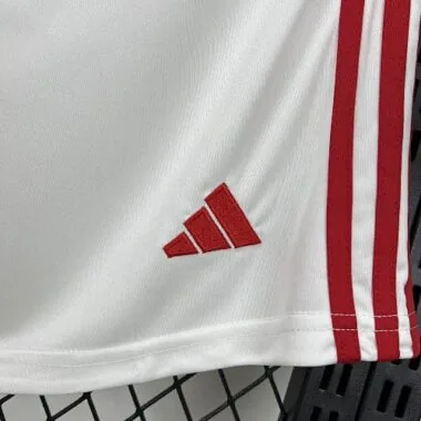25-26 Benfica thuiswedstrijdshort voetbal