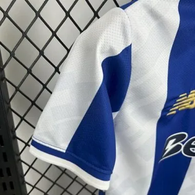 Equipamentos infantis para jogos em casa do FC Porto 25-26 – Roupa para jovens