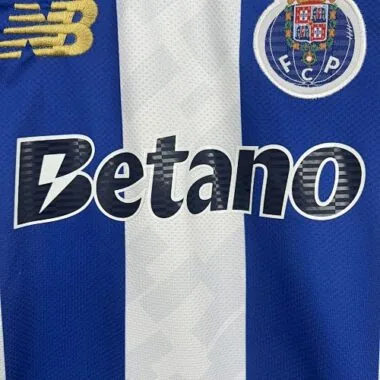 Equipamentos infantis para jogos em casa do FC Porto 25-26 – Roupa para jovens