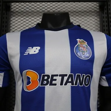 Camisolas de futebol do Porto (23-24), versão de jogador, equipamento de casa