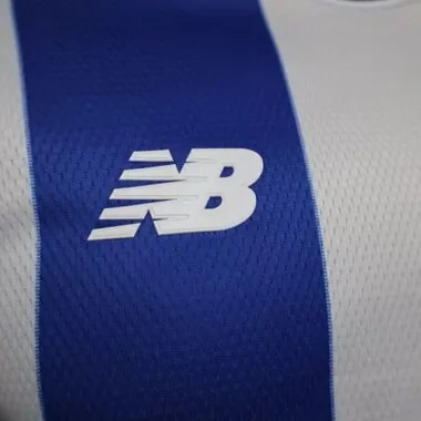 Camisolas de futebol do Porto (23-24), versão de jogador, equipamento de casa
