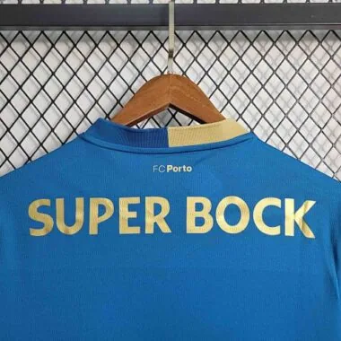 Camisolas de futebol do Porto, terceira camisola de deslocamento, 23-24