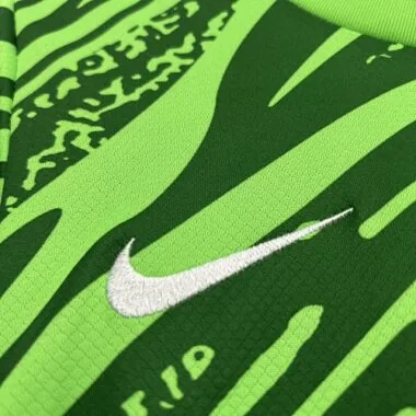 Maglietta da calcio per bambini "Green Kids" con il portiere dello Sporting Lisbona, 25-26