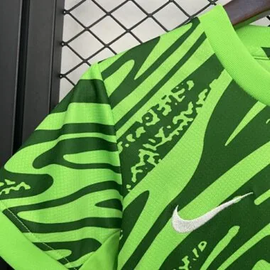 Maglietta da calcio per bambini "Green Kids" con il portiere dello Sporting Lisbona, 25-26
