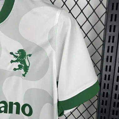 Camisola de futebol do 25-26, equipamento de deslocado de Lisboa