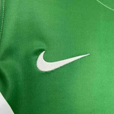 24-25 Terceiro equipamento de futebol de Lisboa
