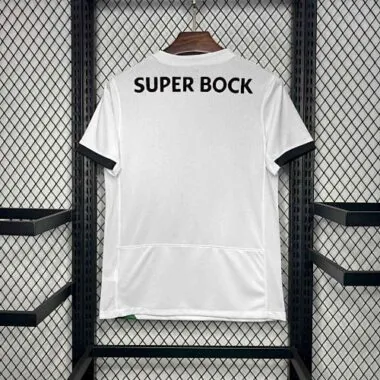 24-25 Terceiro equipamento de futebol de Lisboa