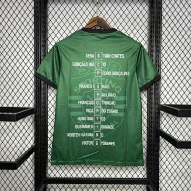 23-24 Divisa da calcio del Sporting Lisbona - Edizione speciale "Champion Kit"